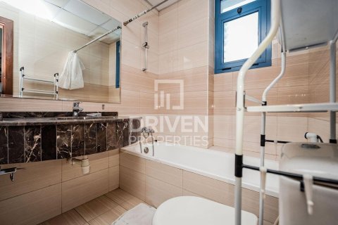 Apartmen di Jumeirah Village Circle, Dubai, UAE 2 bilik tidur, 103.77 meter persegi № 743662 - foto 12