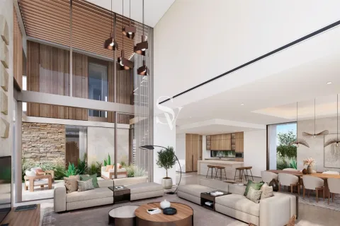 Villa in Dubai Land, UAE 5 bedrooms, 480 sq.m. № 721435 - photo 2
