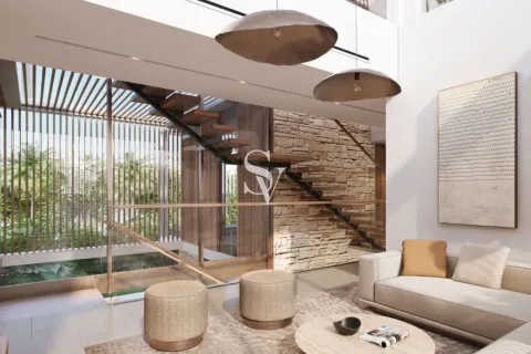 Villa in Dubai Land, UAE 5 bedrooms, 480 sq.m. № 721435 - photo 5