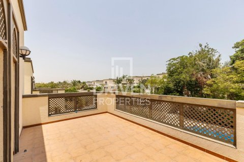Вилла Jumeirah Park, Дубай, БАӘ-да 4 жатын бөлмелер, 759.2 м² № 742699 - фото 27
