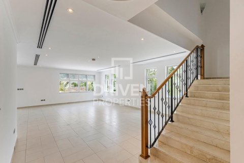 Вилла Jumeirah Park, Дубай, БАӘ-да 4 жатын бөлмелер, 759.2 м² № 742699 - фото 7