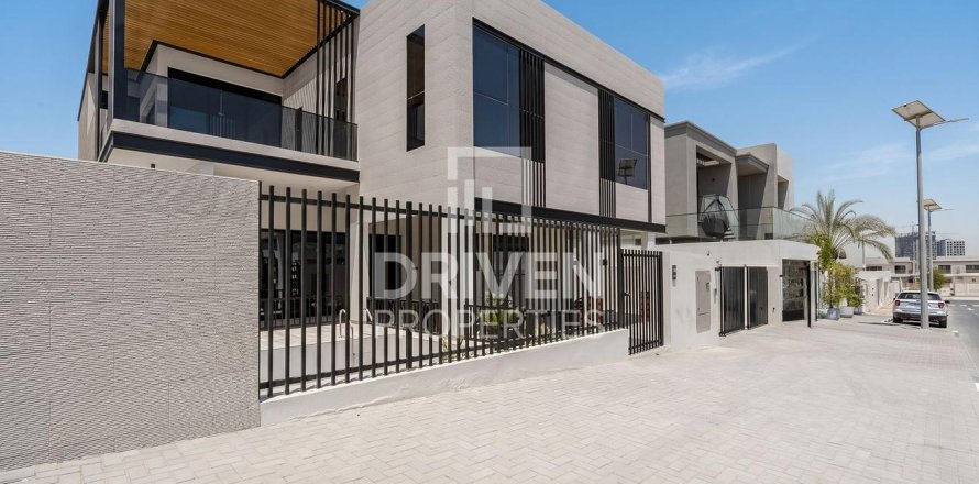 Willa w Al Furjan, Dubai, ZEA 5 sypialnie, 599.97 mkw. nr 742701