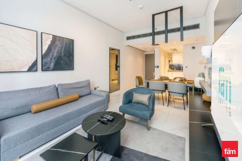 Apartmen di Business Bay, Dubai, UAE 2 bilik tidur, 89.8 meter persegi № 682321 - foto 9