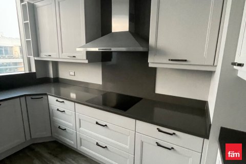 Lägenhet till försäljning i Dubai, UAE 2 sovrum, 206.1 kvm Nr. 682318 - fotografi 10