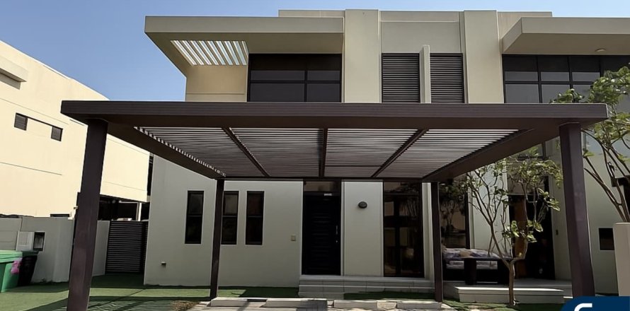 阿联酋 Dubai DAMAC Hills (Akoya by DAMAC) 联排别墅  3 卧, 192 平方米 , 编号 666551