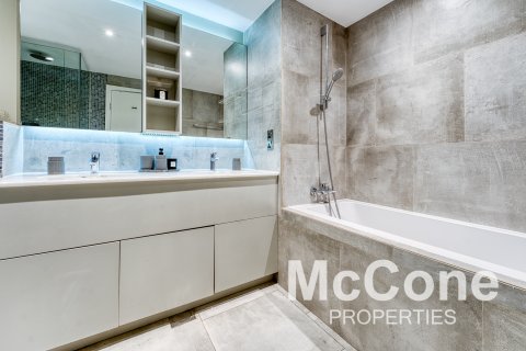 Apartment in Downtown Dubai (Downtown Burj Dubai), Dubai, UAE 2 bedrooms, 132.94 sq.m. № 586958 - photo 15