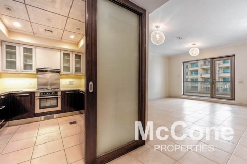 Apartament në Downtown Dubai (Downtown Burj Dubai), Dubai, Emiratet e Bashkuara Arabe 1 dhomë gjumi, 71.16 m2. № 586957 - Foto 1