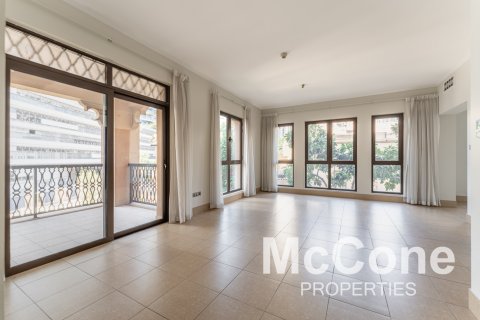Apartment in Old Town, Dubai, UAE 3 bedrooms, 182.65 sq.m. № 586960 - photo 1