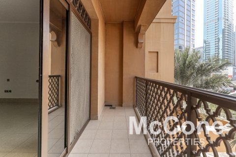 Apartment in Old Town, Dubai, UAE 3 bedrooms, 182.65 sq.m. № 586960 - photo 19