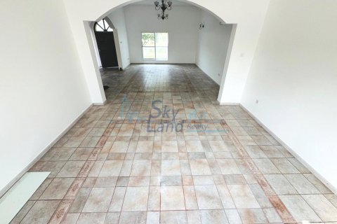 Villa zur Miete in Umm Suqeim, Dubai, VAE 4 Schlafzimmer, 371.6 m2 Nr. 632132 - Foto 18