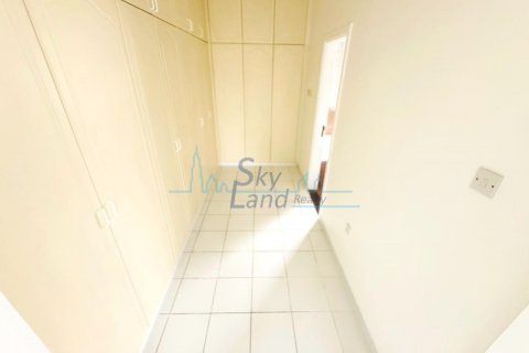 Villa zur Miete in Umm Suqeim, Dubai, VAE 4 Schlafzimmer, 371.6 m2 Nr. 632132 - Foto 22