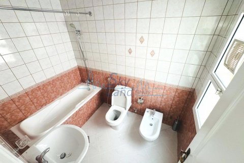 Villa zur Miete in Umm Suqeim, Dubai, VAE 4 Schlafzimmer, 371.6 m2 Nr. 632132 - Foto 15