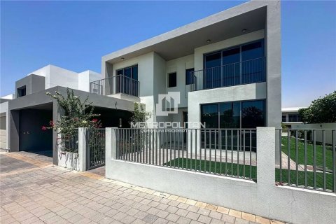Vilă de închiriat în Dubai Hills Estate, Dubai, EAU 5 dormitoare, 594 mp. №664118 - poză 8