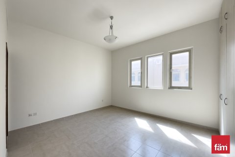 Shtëpi në qytet në Jebel Ali, Dubai, Emiratet e Bashkuara Arabe 3 dhoma gjumi, 95.7 m2. № 646826 - Foto 2