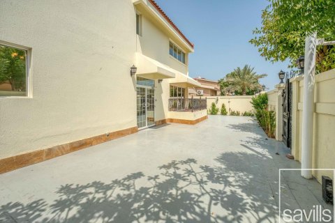 Villa itt: Jumeirah, Dubai, EAE, 5 hálószoba, 480.03 m², azonosító: 747872 - fénykép 9