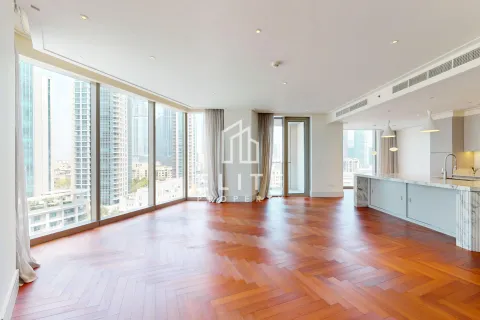 Apartment in Downtown Dubai (Downtown Burj Dubai), Dubai, UAE 3 bedrooms, 187 sq.m. № 659491 - photo 5