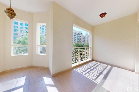 Appartamento in affitto a Palm Jumeirah, Dubai, EAU 2 camere da letto, 185.53 mq. № 758753 - foto 3