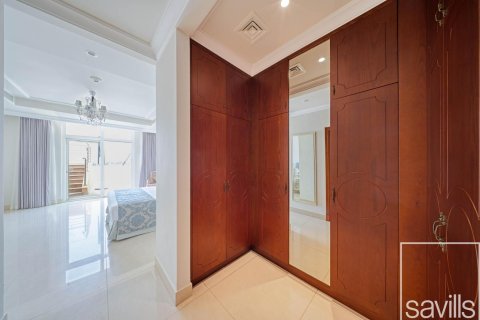 Apartament de închiriat în Palm Jumeirah, Dubai, EAU 4 dormitoare, 655.43 mp.  №758754 - poză 10