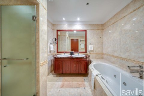 Apartament de închiriat în Palm Jumeirah, Dubai, EAU 4 dormitoare, 655.43 mp.  №758754 - poză 14