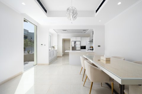 Villa en alquiler en The Sustainable City, Dubai, EAU 3 dormitorios, 195.75 m2 № 750174 - foto 5