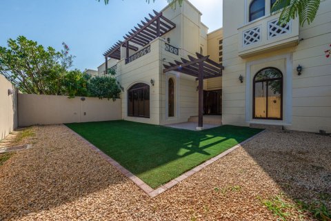 Townhouse sa Mudon, Dubai, UAE 4 silid-tulugan, 309.4 sq.m. № 750175