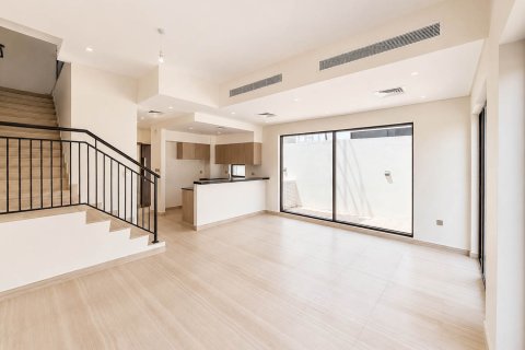 DAMAC Hills (Akoya by DAMAC), Dubai, UAE의 임대용 타운하우스 침실 5개, 210.45제곱미터 번호 750177 - 사진 3