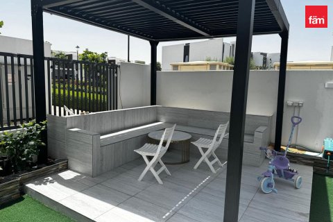 Kuća u nizu u gradu Dubai, UAE 4 spavaće sobe, 307.9 m2 Br. 722713 - Slika 3