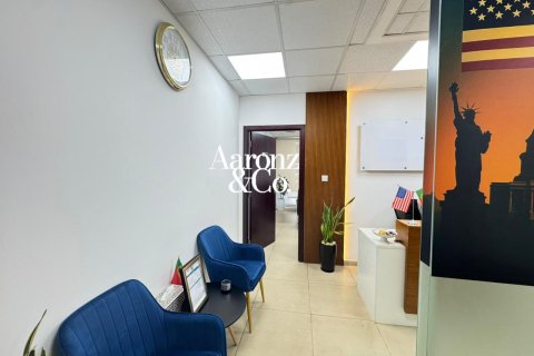 Office in Business Bay, Dubai, UAE 66 sq.m. № 720062 - photo 10