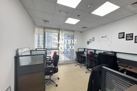 Office in Business Bay, Dubai, UAE 66 sq.m. № 720062 - photo 9