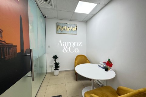 Office in Business Bay, Dubai, UAE 66 sq.m. № 720062 - photo 7
