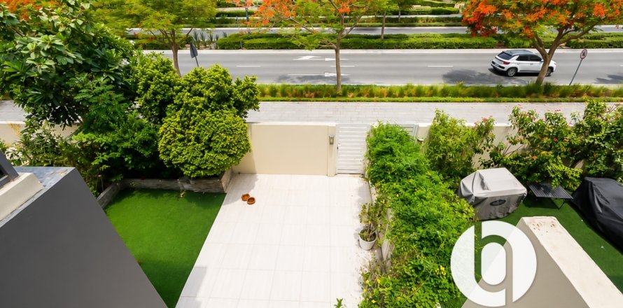 Vila v Dubai Hills Estate, SAE 4 spálne, 224 m2 č. 720064