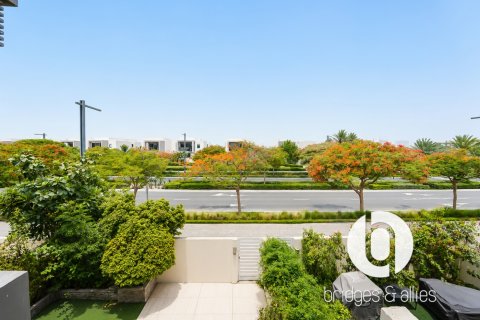 Vila v Dubai Hills Estate, SAE 4 spálne, 224 m2 č. 720064 - Fotografia 7