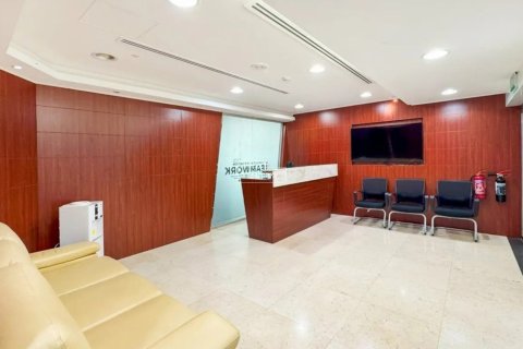 Zyrë në Business Bay, Dubai, Emiratet e Bashkuara Arabe 289.1 m2. № 624378 - Foto 3
