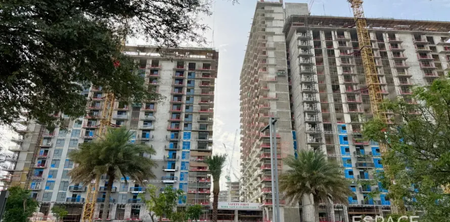 Apartment in Dubai Hills Estate, UAE 2 bedrooms, 104 sq.m. № 737926