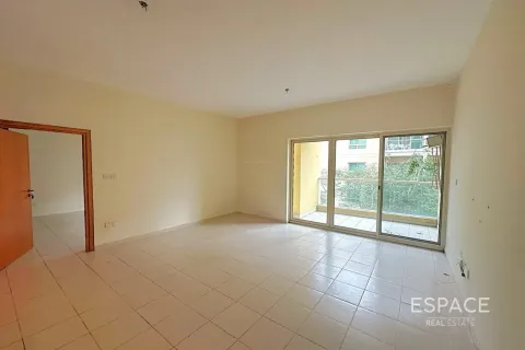 Apartment sa Greens, Dubai, UAE 1 silid-tulugan, 70 sq.m. № 737955 - larawan 2