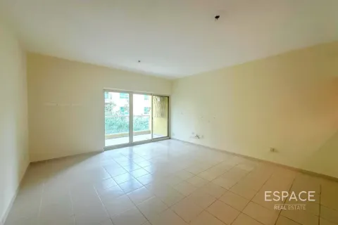 Apartment sa Greens, Dubai, UAE 1 silid-tulugan, 70 sq.m. № 737955 - larawan 1