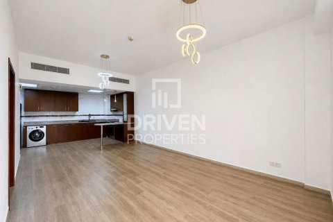 Apartman u gradu Motor City, Dubai, UAE 1 spavaća soba, 96.43 m2 Br. 756679 - Slika 1