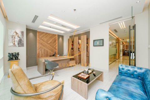 Business Bay, Dubai, संयुक्त अरब अमीरात में कार्यालय, 181 वर्ग मीटर, संख्या 707680 - फ़ोटो 1