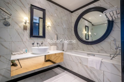 Apartment til salg i Business Bay, Dubai, UAE 1 soveværelse, 76.3 kvm № 707678 - foto 11