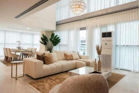 Apartment in Al Reem Island, Abu Dhabi, UAE 1 bedroom, 63.8 sq.m. № 585139 - photo 4