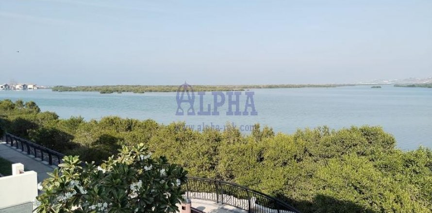Вилла в Mina Al Arab, Рас-эль-Хайма, ОАЭ 3 спальни, 230.1м2 № 614913