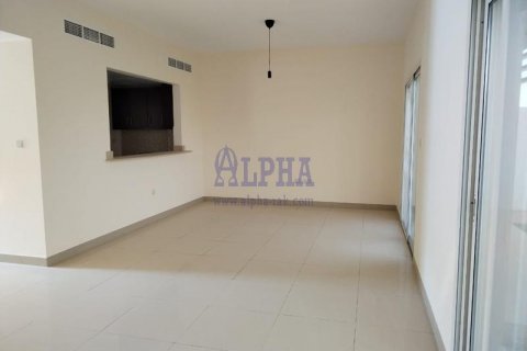 Снять в аренду виллу в Mina Al Arab, Рас-эль-Хайма, ОАЭ 3 спальни, 230.1м2, № 614913 - фото 7