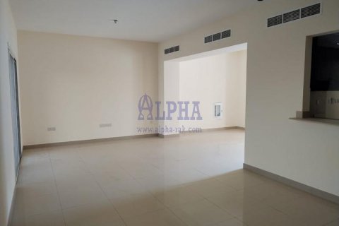 Снять в аренду виллу в Mina Al Arab, Рас-эль-Хайма, ОАЭ 3 спальни, 230.1м2, № 614913 - фото 8