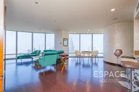 Appartement te koop in Downtown Dubai (Downtown Burj Dubai), Dubai, VAE 3 slaapkamers, 247 vr.m., nr 661358 - foto 1