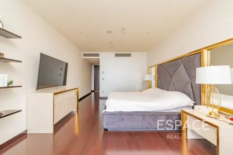 Appartement te koop in Downtown Dubai (Downtown Burj Dubai), Dubai, VAE 3 slaapkamers, 247 vr.m., nr 661358 - foto 15