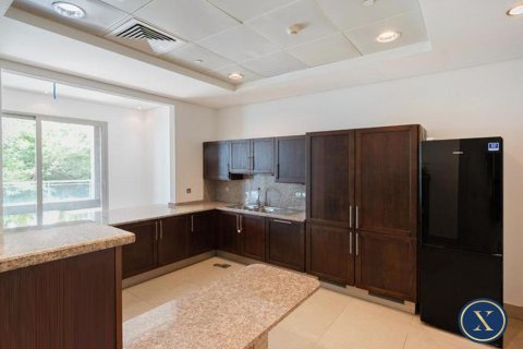 Byt v Palm Jumeirah, Dubai, SAE 3 ložnice, 318 m² Č.: 628196 - fotografie 8