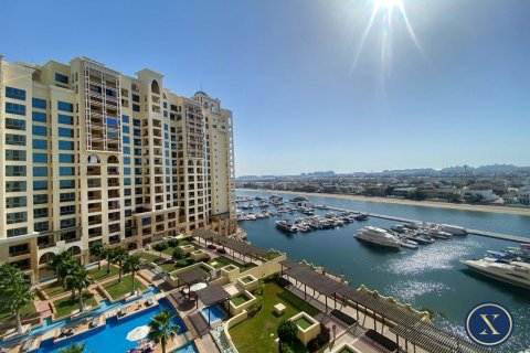 Apartament në Palm Jumeirah, Dubai, Emiratet e Bashkuara Arabe 2 dhoma gjumi, 161 m2. № 628198 - Foto 1