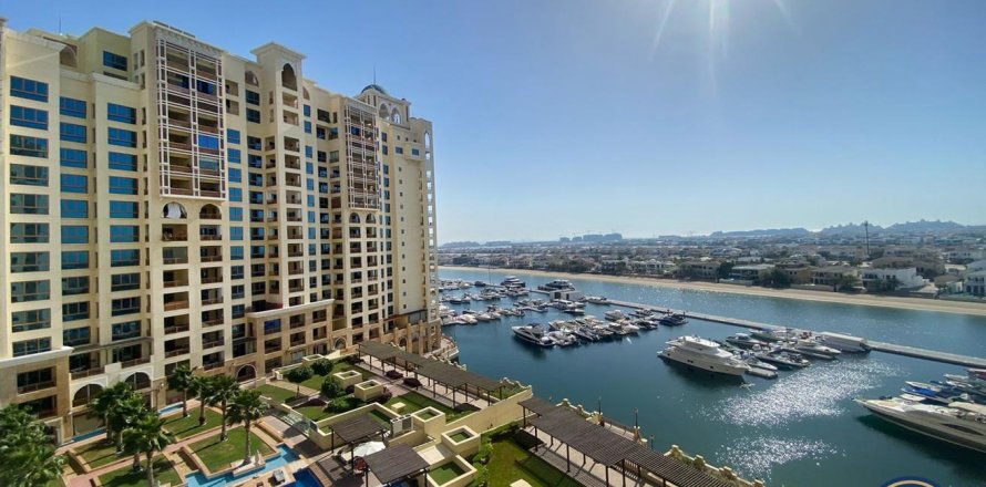 Apartament në Palm Jumeirah, Dubai, Emiratet e Bashkuara Arabe 2 dhoma gjumi, 161 m2. № 628198