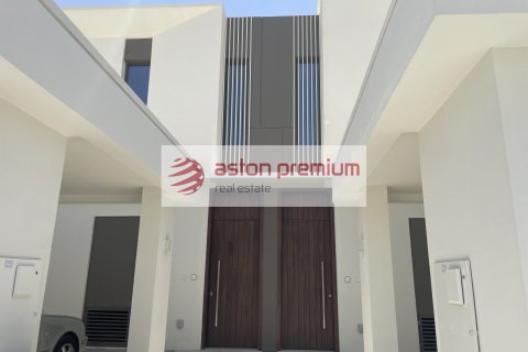 ویلا برای اجاره در The Valley، Dubai، امارات متحده عربی 3 خوابه ، 190 متر مربع ، شماره 679355 - تصویر 2