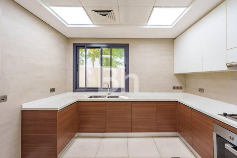Снять в аренду виллу на Остров Яс, Абу-Даби, ОАЭ 4 спальни, 597м2, № 614627 - фото 14